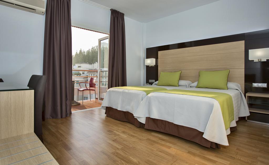 Hotel Baviera Marbella Exterior photo